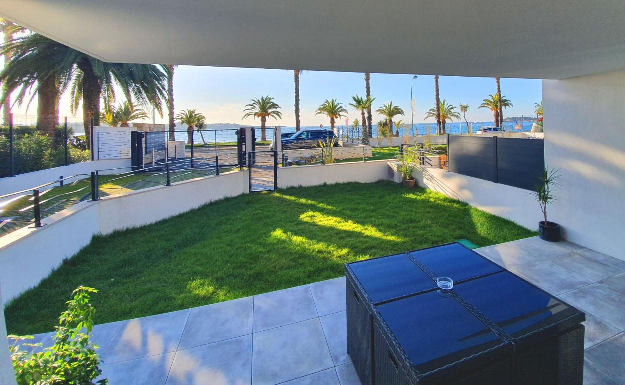 T3 Neuf Avec Terrasse Et Jardin Face A La Mer Bandol Exterior photo